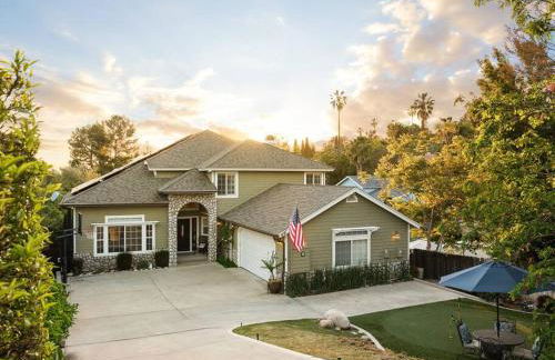 Luxury 5br 3 5ba w Pool & Hot Tub - Photo 110