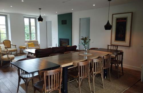 confortable maison familiale à l'entrée du village médiéval - Foto 5