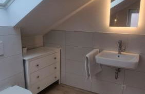 Lühe Loft - direkt am Wasser im Alten Land - Photo 25