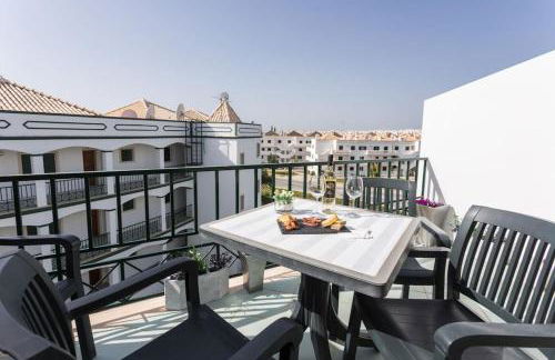 Beachside Golf and City Escape by Lisbeyond - Foto 1