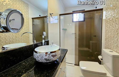 Casa Familiar 3 quartos c Piscina prox centro - Foto 9