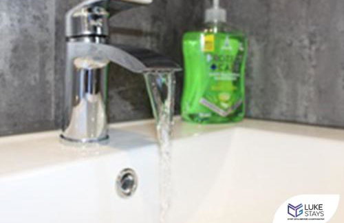 Luke Stays - Alum Waters - Foto 13