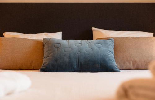 Luxurious frontline golf apartment in Elviria - Photo 43