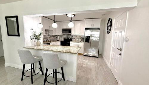 House Aurora next to Bush Gardens - Foto 4