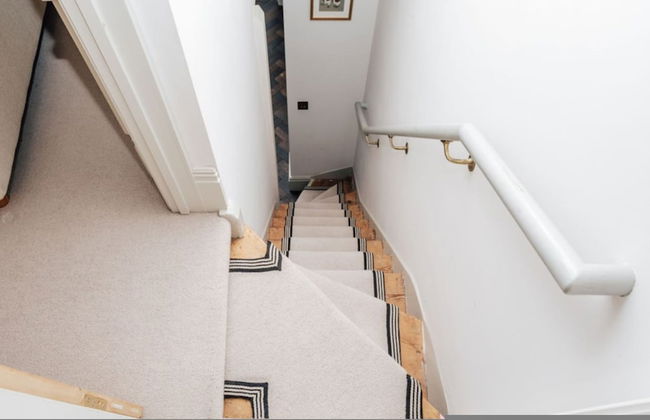 The Emerald - Central Henley 2 Bedroom House - From 145 Per Night - Foto 11