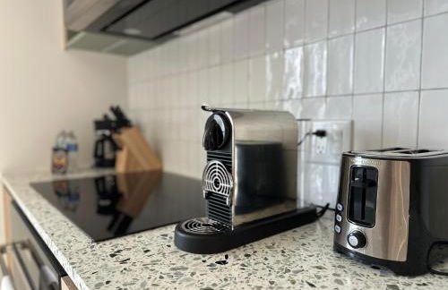 Modern 2BR-2BA in Downtown - Foto 11