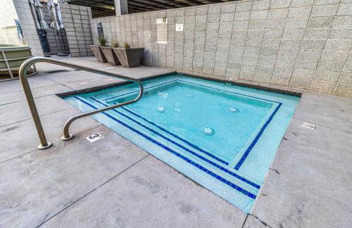 Centric 2BR In HEART of DTPHX Free Garage Parking - Foto 70