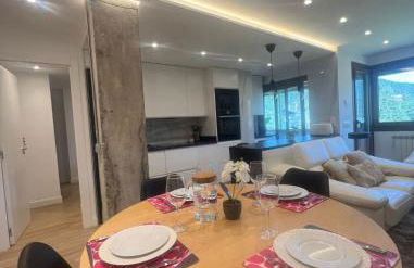 San Bernardo Apartamento de lujo con ascensor, Wifi y vistas a Collarada - Foto 2