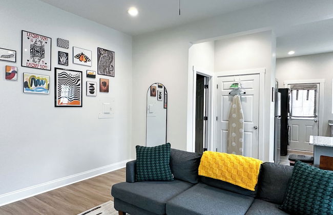 StayAE - Flamingo House - Photo 21