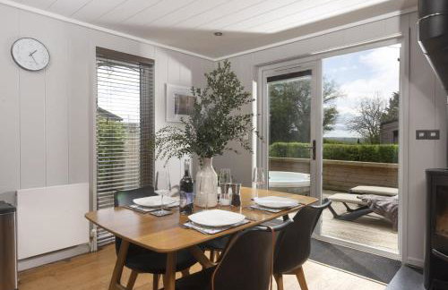 Blackbird Lodge, Strawberryfield Park - Free Parking, Hot tub, pets allowed - Photo 23