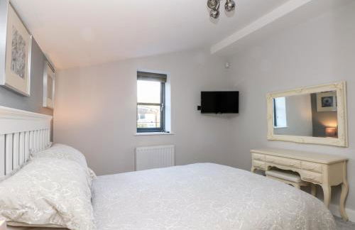 Grimsditch Dairy - Photo 14