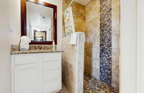 Paradise At Last - Photo 19