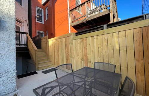 Modern 4BR Columbia Heights Gem Walk 2 Metro & Shops - Foto 23