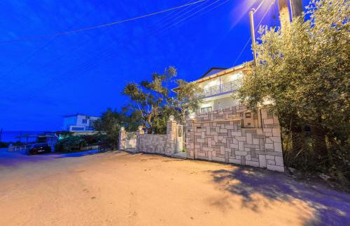 Villa Eleni - Maisonette with Ocean panorama terrace - Foto 9