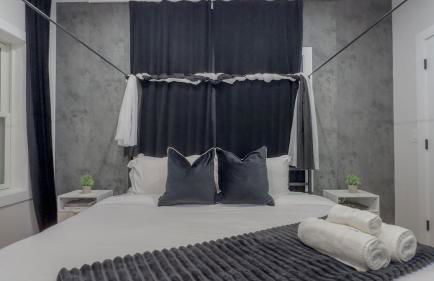 Pristine Pad, Sleep 12, Free parking, 3BRs, 20 PERCENT OFF - Foto 8