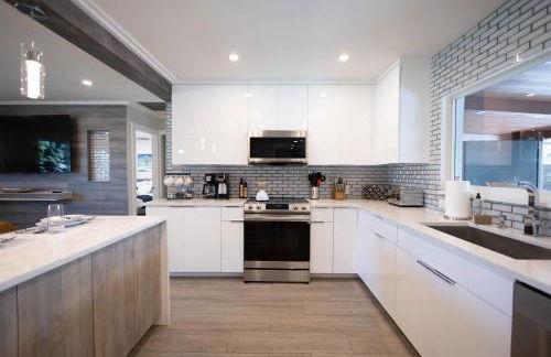 Fantasy Resort OMG PoolWaterfall outdoorKitchn Gym - Foto 43