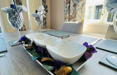 Laburnum Lodge with Hot Tub - Foto 10