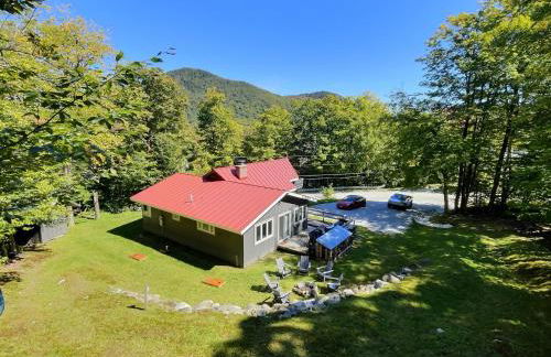 Alpine Chalet Grill, Fire pit, Pool, Gym, CornHole - Photo 22