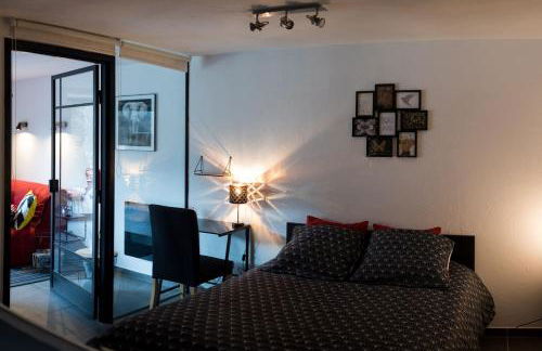 Le nid d' évol gite avec balnéo,terrasse et vue sur la montagne - Foto 10