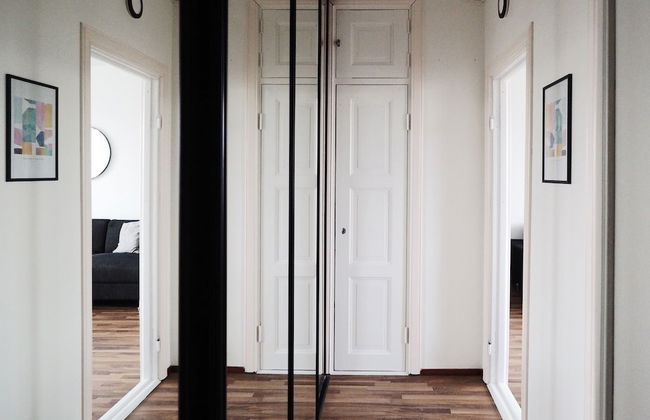 Homelike 1BR Apartment in Historical Building - Foto 14