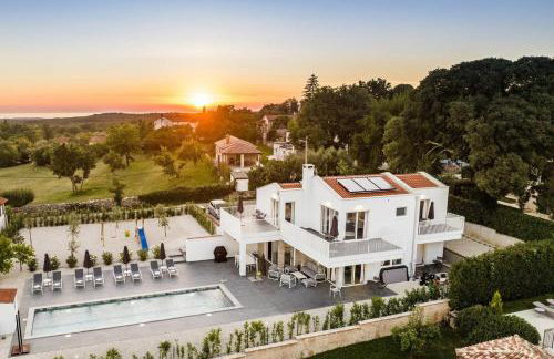 Family Oasis Belladonna - Photo 39