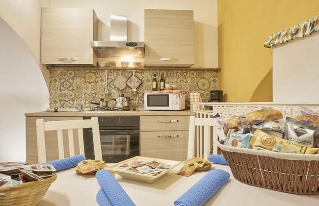 Donna Mariella - Photo 10