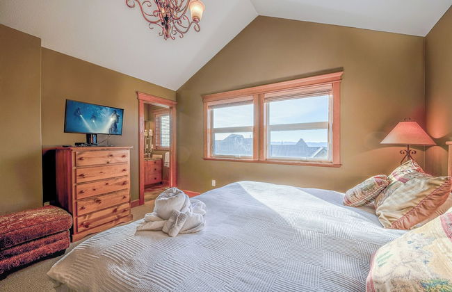 Treetop Getaway Ski In and Out Sleeps 10 - Foto 6