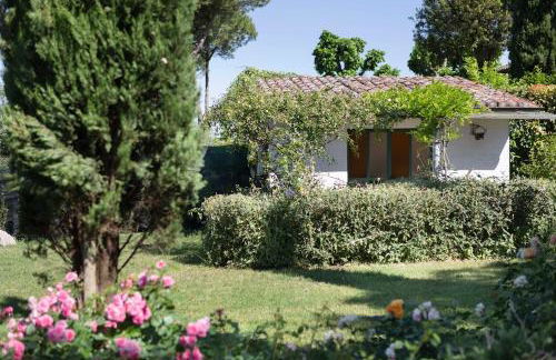16th Century Townhouse, Large Garden Near Lake, Tuscany and Umbria - Sleeps 18 - Foto 13