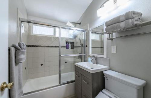 Disneyland Dream Villa 5 BR 3 BA Arcade Games - Foto 41