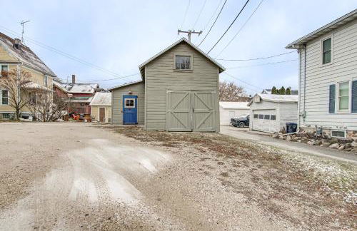 Lovely Elkhart Lake Apartment - Walk to Town! - Foto 23