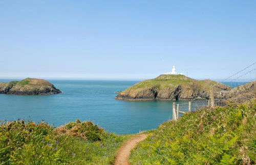 Lighthouse Watch - Photo 31