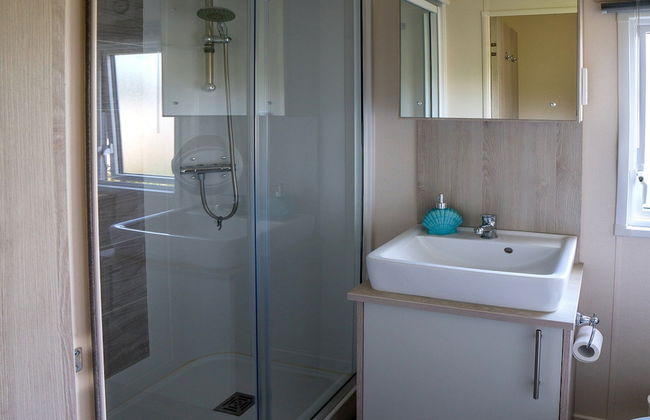 Chalet in Oostkapelle Near the Beach - Photo 18