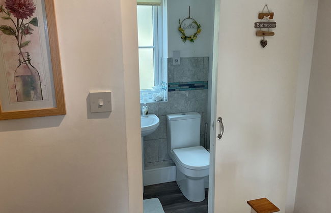 Captivating 2-bed Cottage in Grewelthorpe - Foto 14