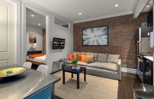 Explore NYC! Cozy 2BR in Prime Location - Foto 1