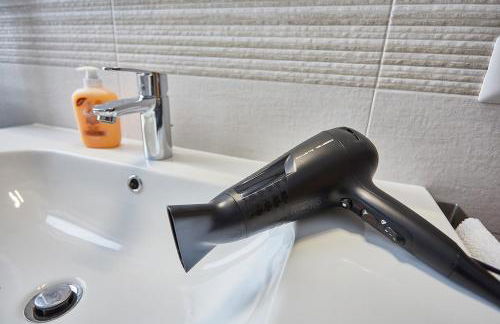 Cattaneo 65 3 bedrooms 5 minutes from lake and station w parking - Foto 25