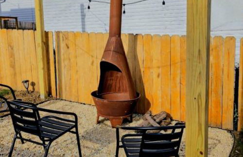 Joyful Bright1-BR , Fenced Pet Friendly Yard With Garage - Foto 5