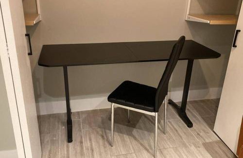 Luxurious Westchester Home Near Miami Clinics - Photo 9