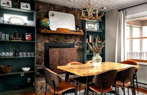 Shenandoah dog friendly cabin - river access, BBQ, outdoor dining and lounging, fire pit, AWD or 4WD encouraged - Foto 23