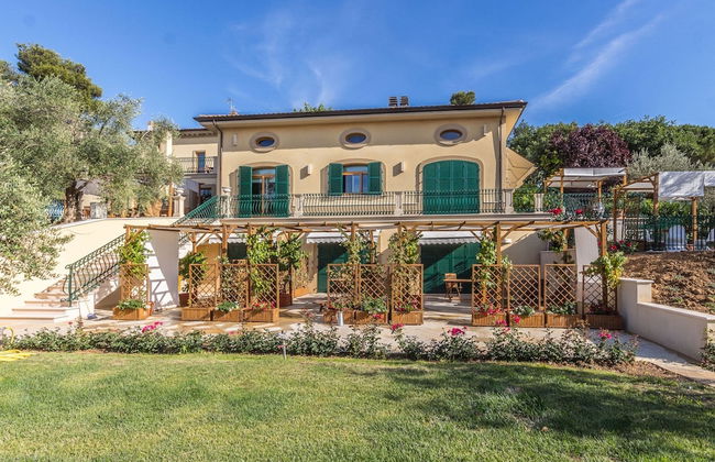 Belvilla by OYO Villa Sandra - Photo 34