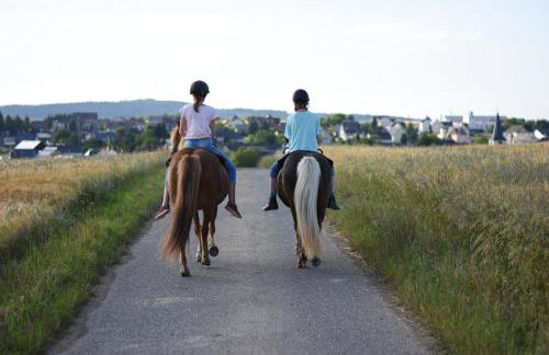 Landhof Lieg - Tierische Auszeit in unseren gemütlichen Ferienwohnungen - Foto 4