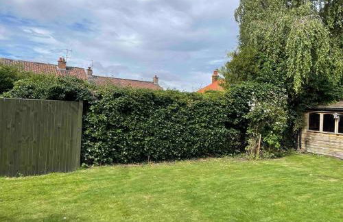 Lovely quiet cottage Sleeps 4 adults, 4 children, Dog Friendly - Foto 19