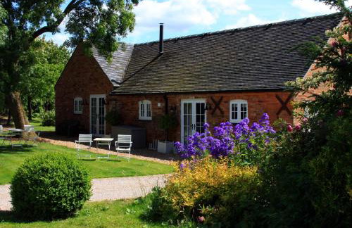 March Hare - Photo 15