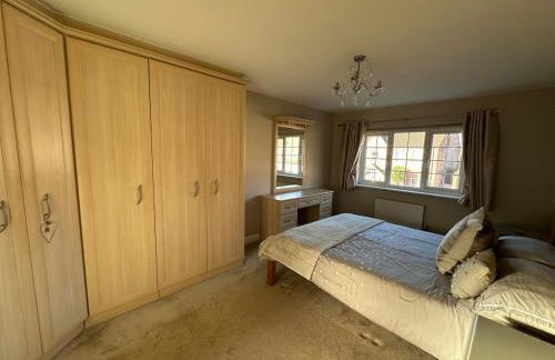 Epworth - 5 Bedroom House - Foto 8