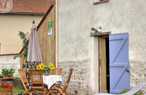 Gîte Authentique avec Internet Très Haut Débit à Amions-Vézelin - FR-1-496-226 - Foto 5