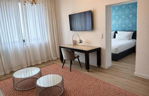 The Suite Hotel Garden - Photo 85