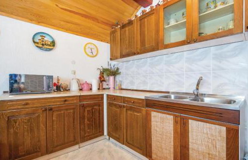2 Bedroom Beautiful Apartment In Stolac - Foto 4