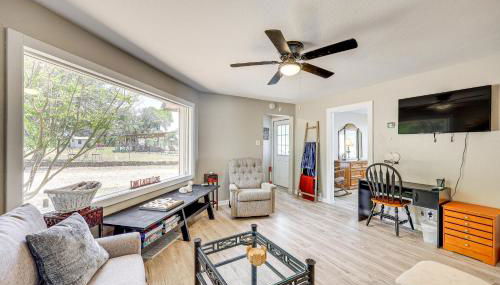 Bandera Carriage House with Medina River Access! - Foto 3