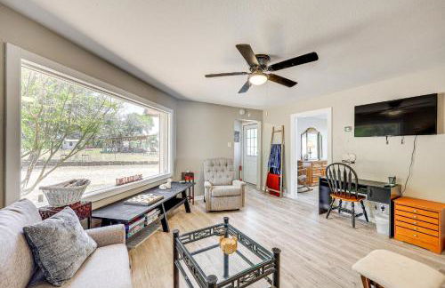 Bandera Carriage House with Medina River Access! - Foto 3