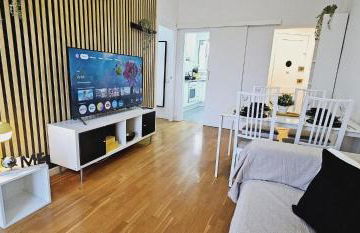 Premium refurbished apartment in Barcelona city center - Photo 9