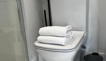 Rochester Lux Stay Townhouse 2 - Foto 4